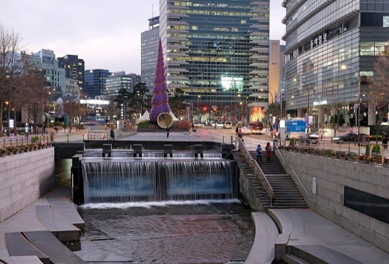 Cheonggyecheon Stream